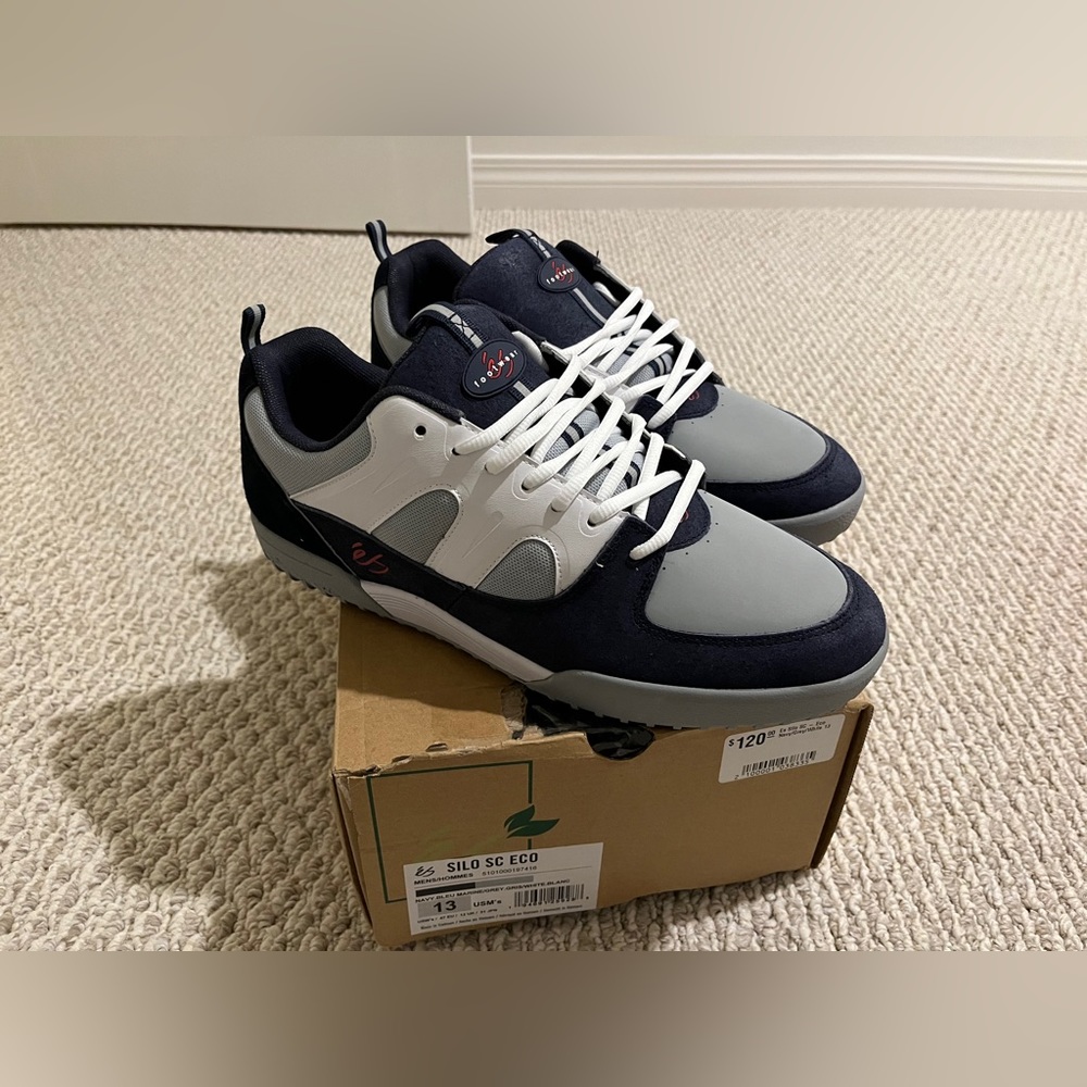 Men’s casual shoes